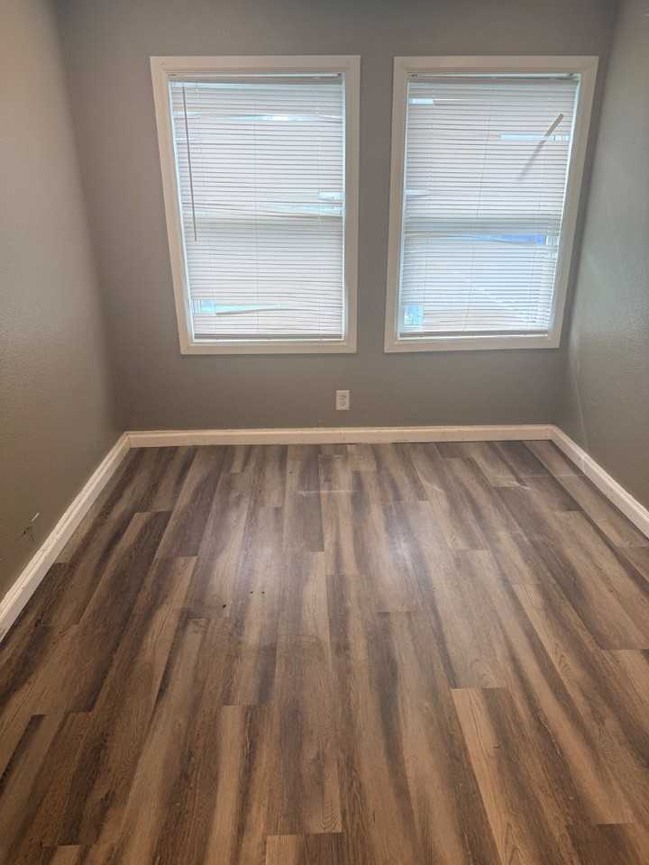 4431 E Boston Dr - Photo 3 of 16