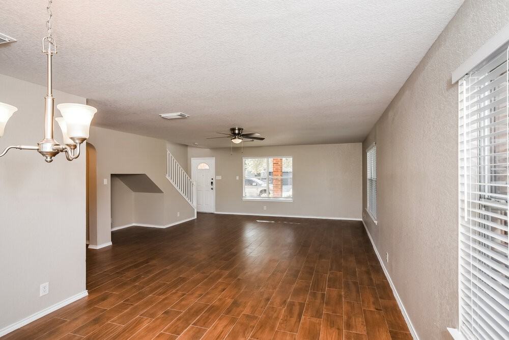 11727 Ripplewood - Photo 5 of 17