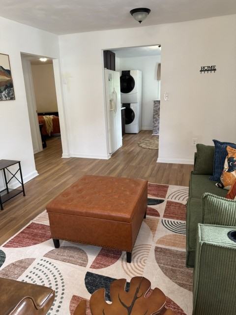 410 Brewer Ave #1 - Photo 5 of 25