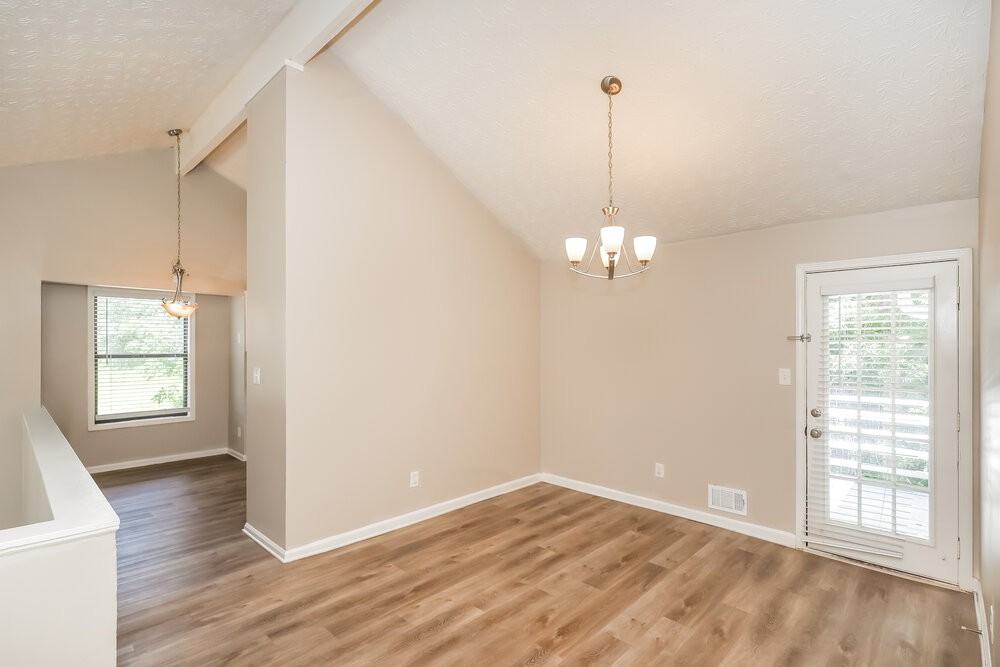 4140 Hawkins Xing - Photo 6 of 18