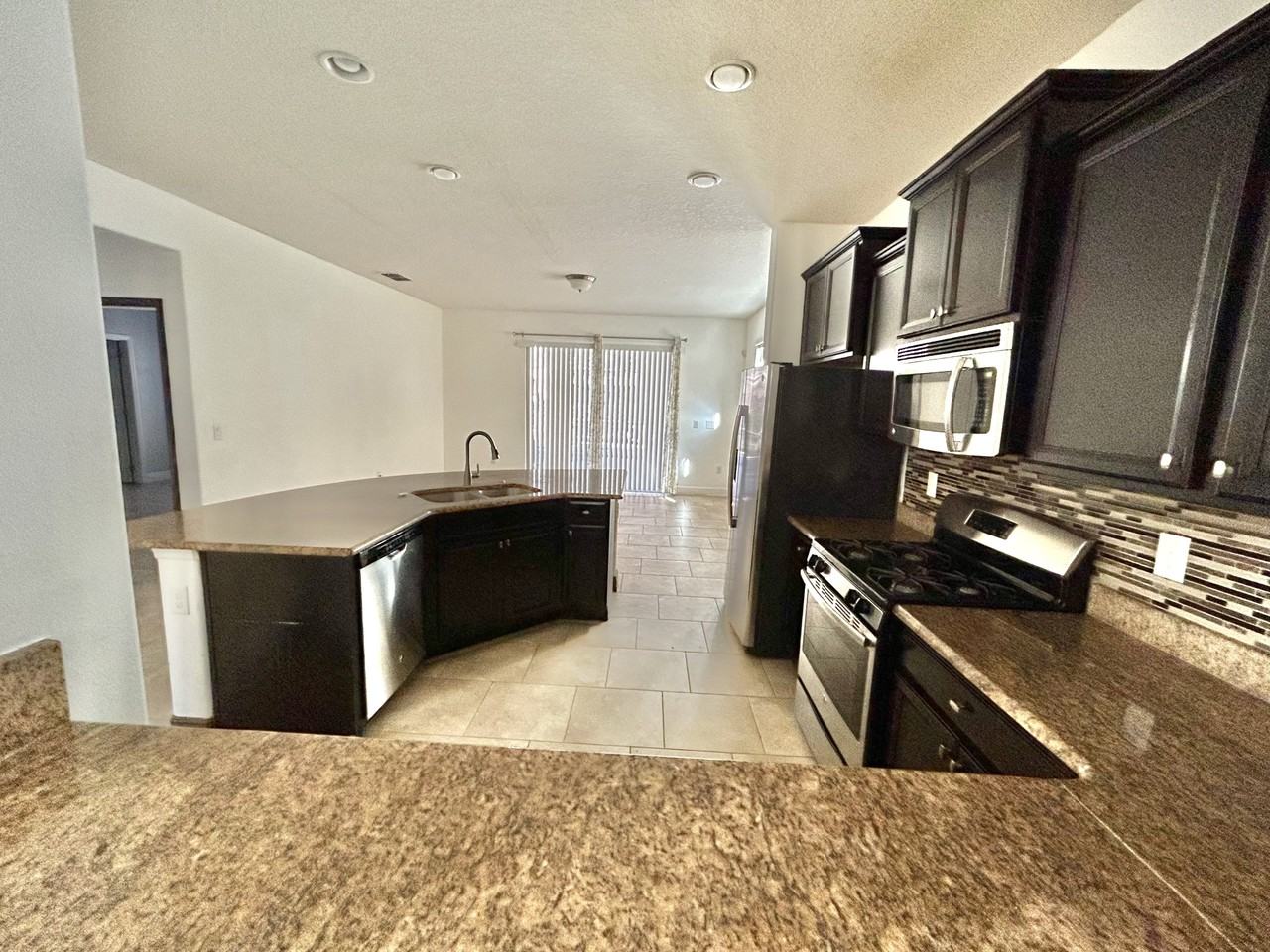 5365 Oakbourne Ave #1 - Photo 5 of 25