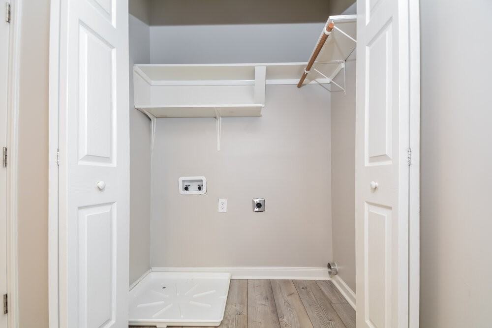 4801 Morecambe Way - Photo 6 of 17