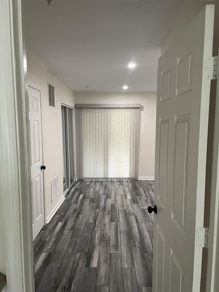 10613 Ignatius Digges Dr #1 - Photo 6 of 30