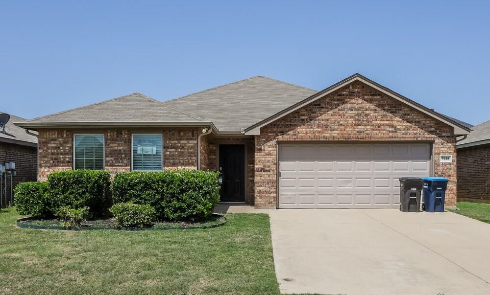 7648 Hollow Point Dr - Photo 3 of 17