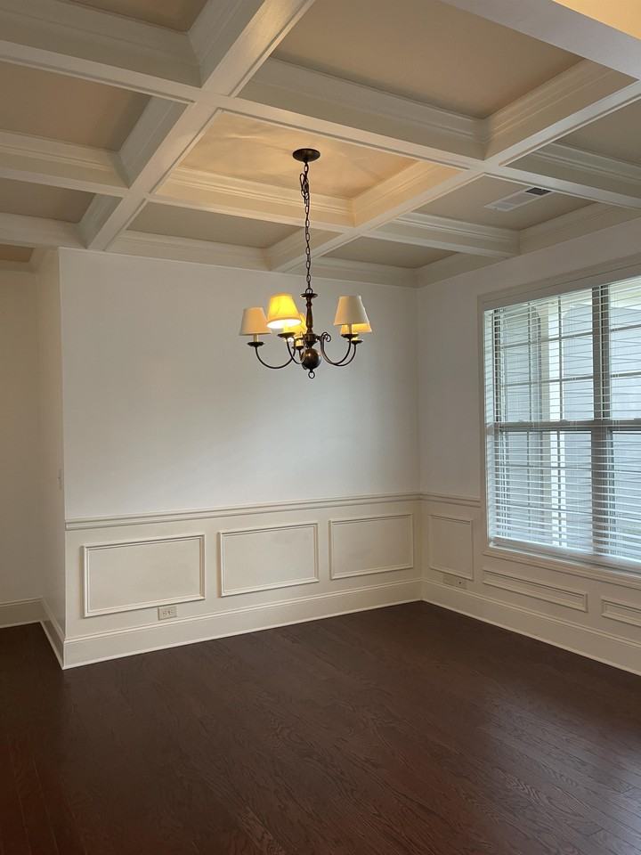 765 Westmoreland Ln #1 - Photo 3 of 35
