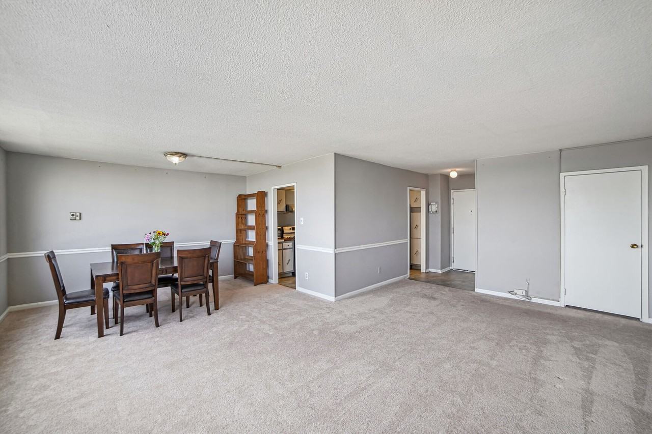 11801 Rockville Pike - 1513Unit 1513 #1513 - Photo 5 of 50