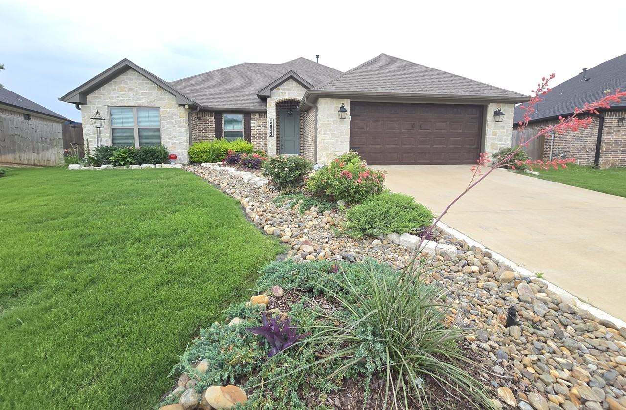 11513 Lindsey Garden Dr #1 - Photo 2 of 41