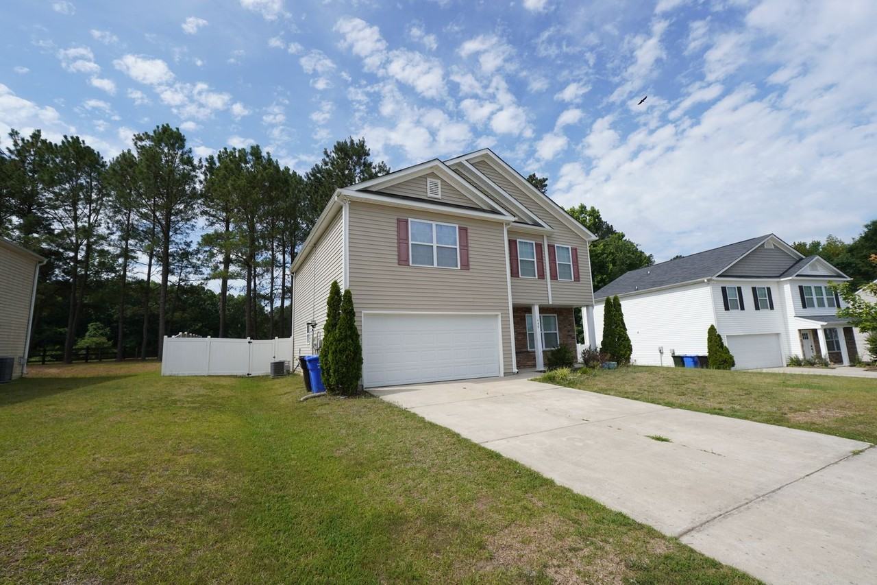 448 Botanical Ct - Photo 3 of 4