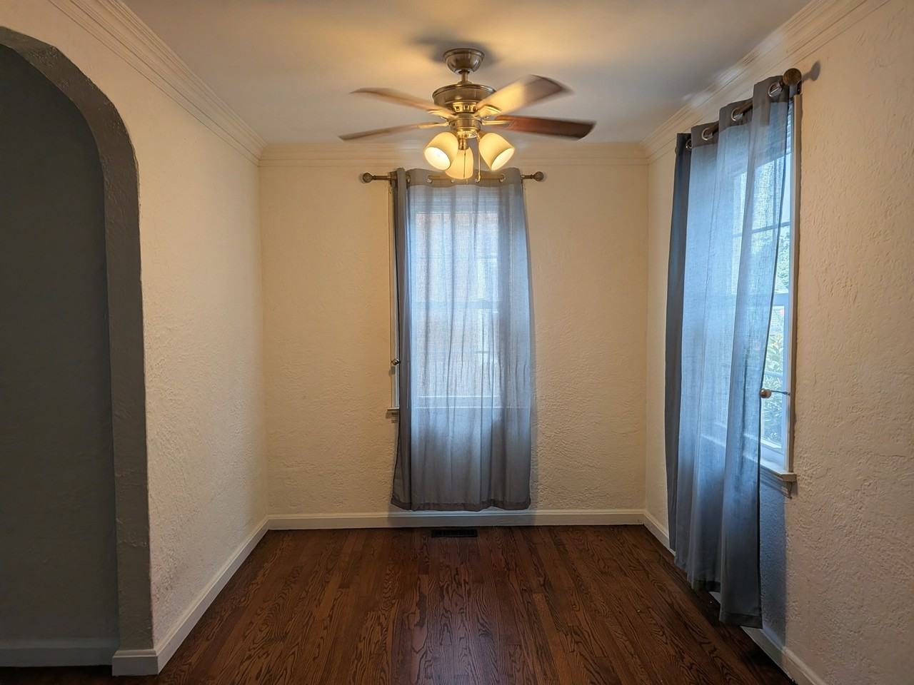 9421 Phillip Ave #1 - Photo 6 of 22