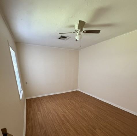 2809 Nw 25th St #1 - Photo 4 of 9