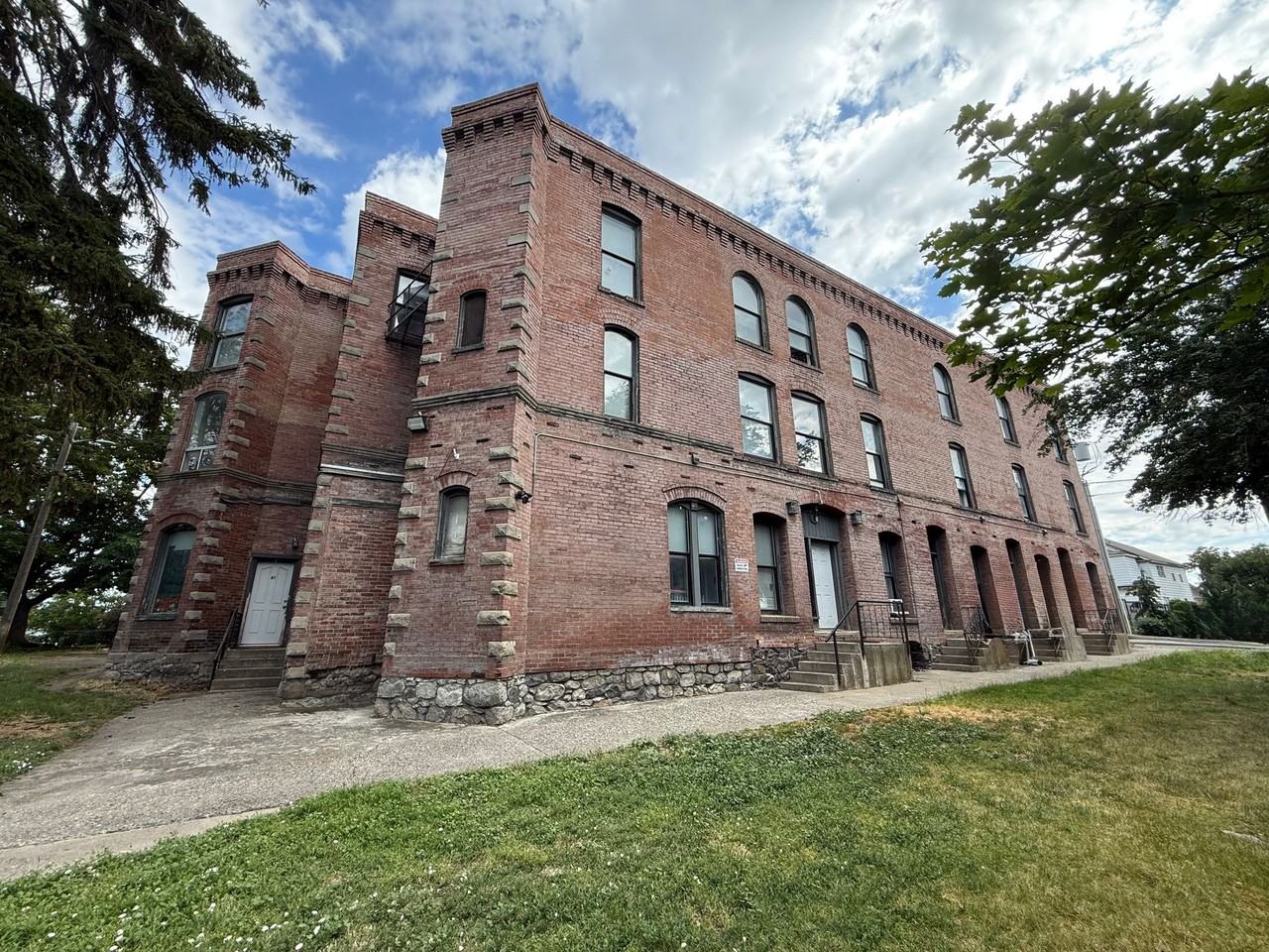 Natalie Apartments! - Photo 2 of 19