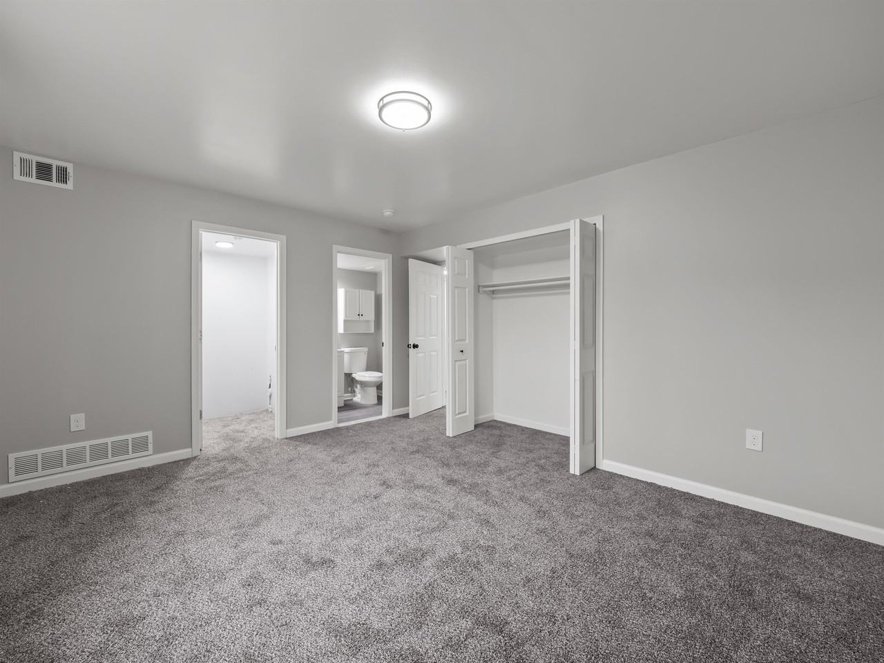 11208 Brydan St #208-11 - Photo 2 of 10