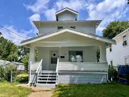featured image of 1413 Ironwood Ave