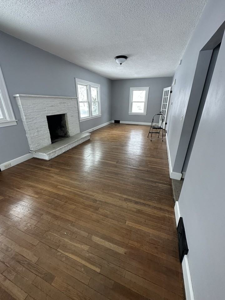 502 N Mingo St #1 - Photo 7 of 20
