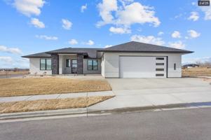 featured image of 2504 Aspen Creek Trl #1