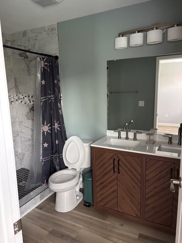 332 W Edmunds St #1 - Photo 4 of 10