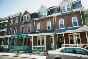 featured image of 621 Park St