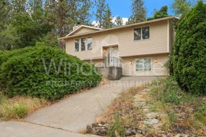 featured image of 3828 E 7th Ave