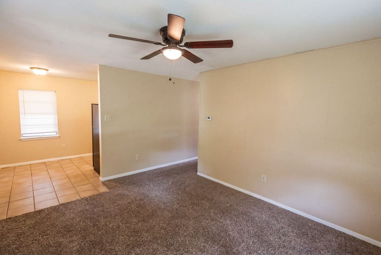 4600 Voss Dr - Photo 6 of 13
