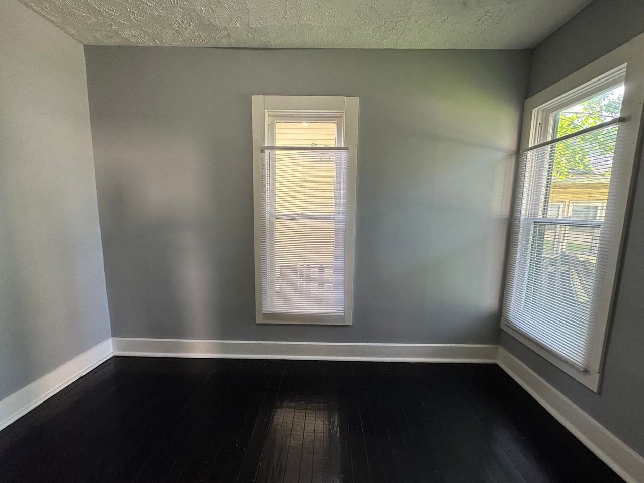 309 Iowa St - Photo 4 of 21