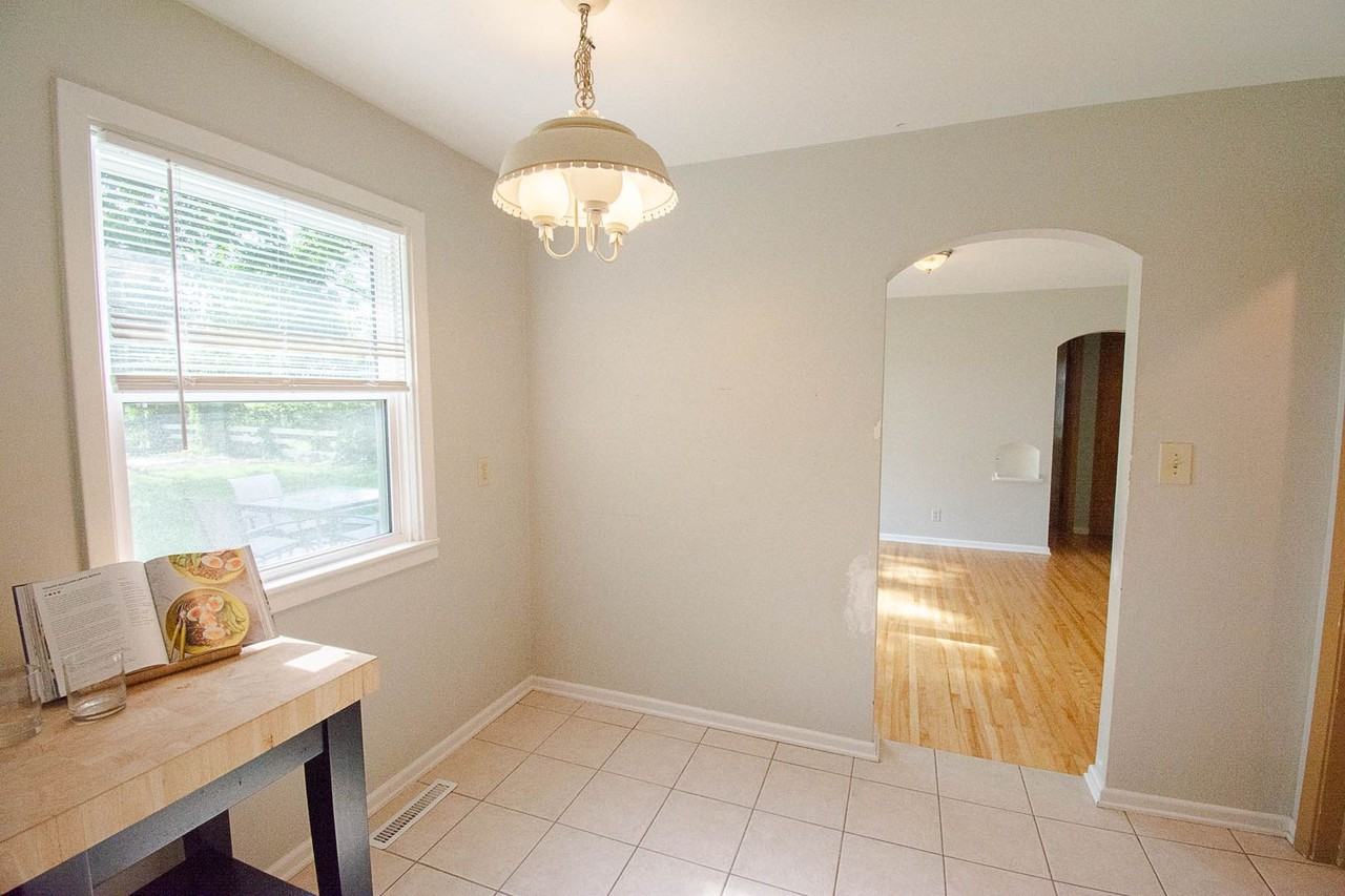 306 19th Ave Sw - Photo 7 of 22