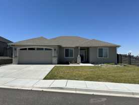 3304 S Zimmerman St - Photo 1 of 1