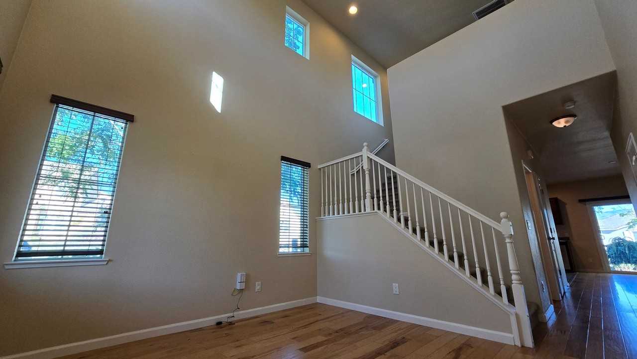 1898 Star Bright Way - Photo 5 of 44