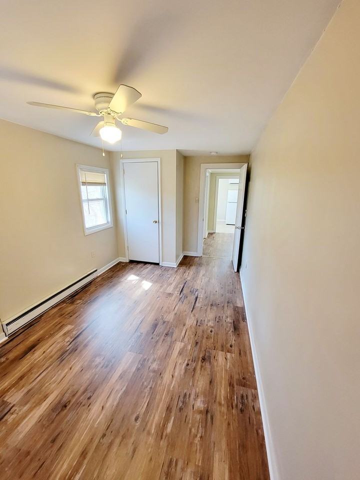 Minisink Cottages - Photo 4 of 21