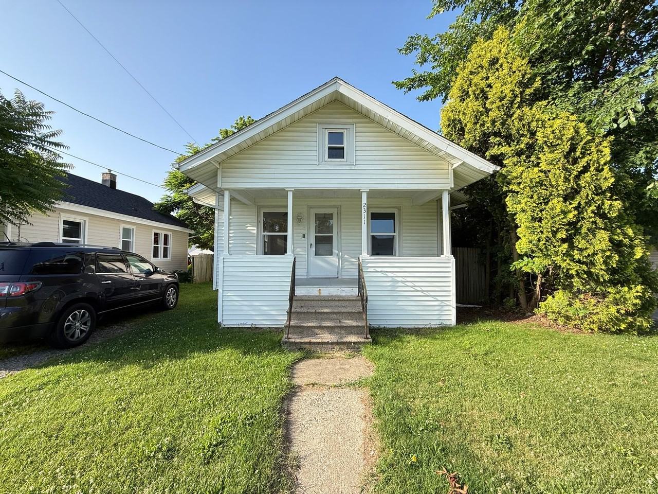 2311 W Main St - Photo 2 of 20
