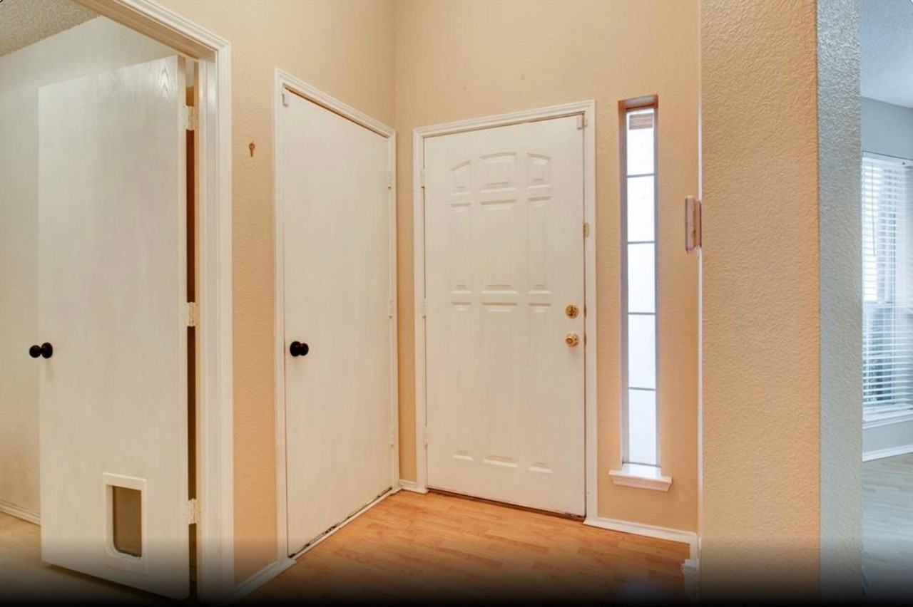 10221 Tustin Ter - Photo 3 of 21