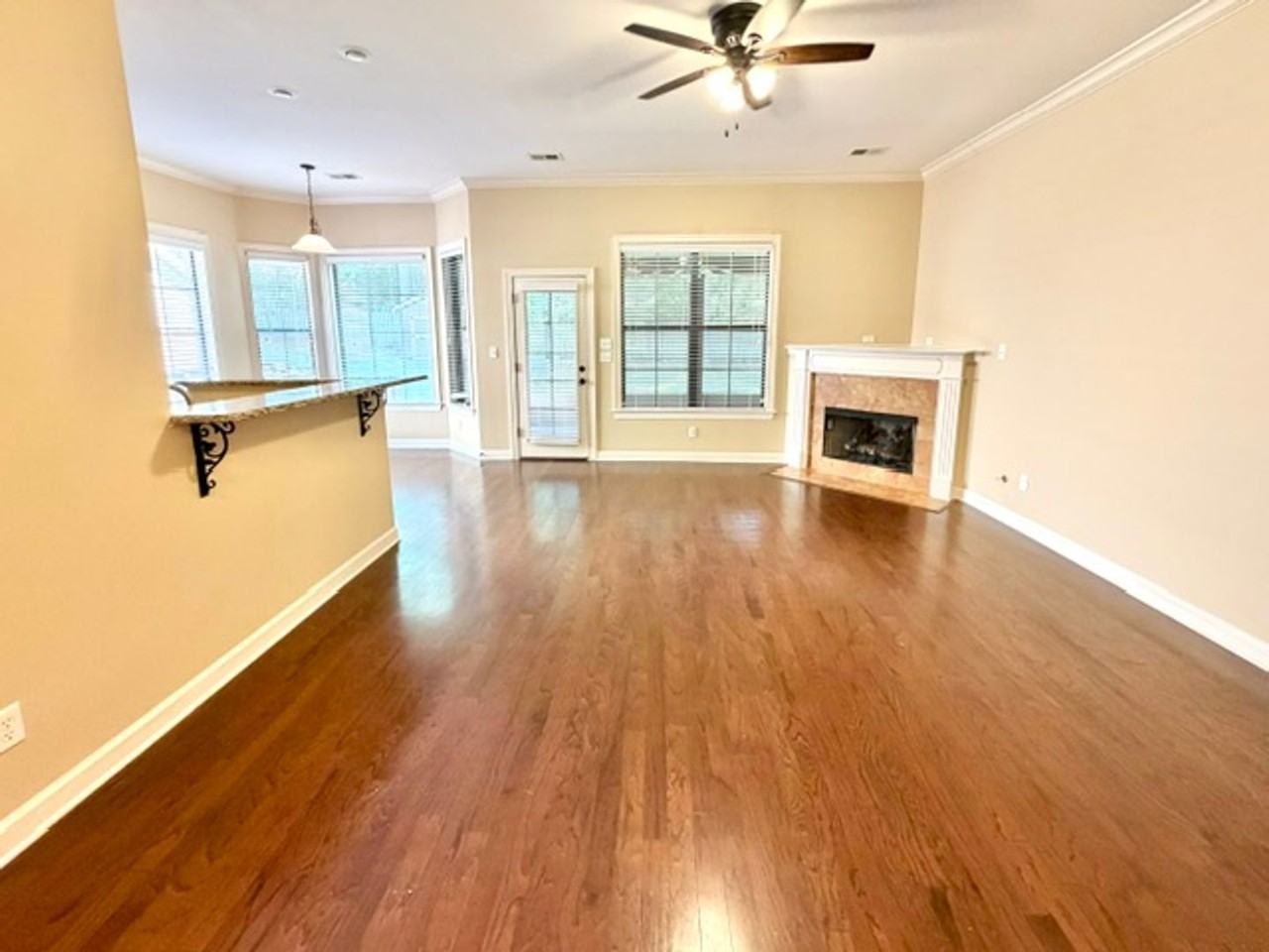 10601 Bird Stone Cv - Photo 3 of 15