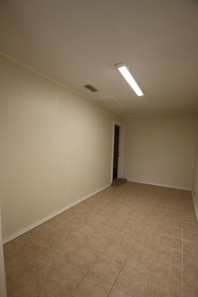 2113 Old Omen Rd - Photo 5 of 30