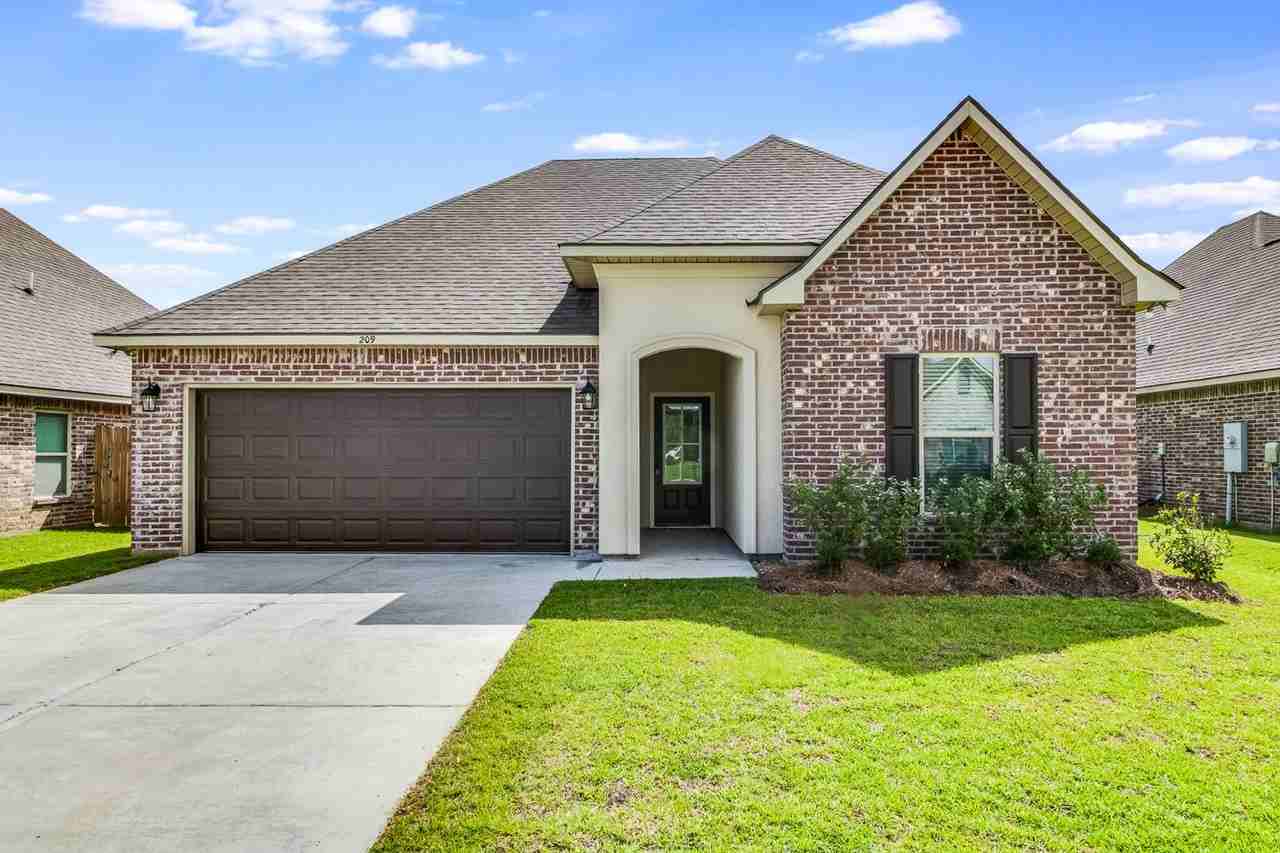 209 Mintmere Ln