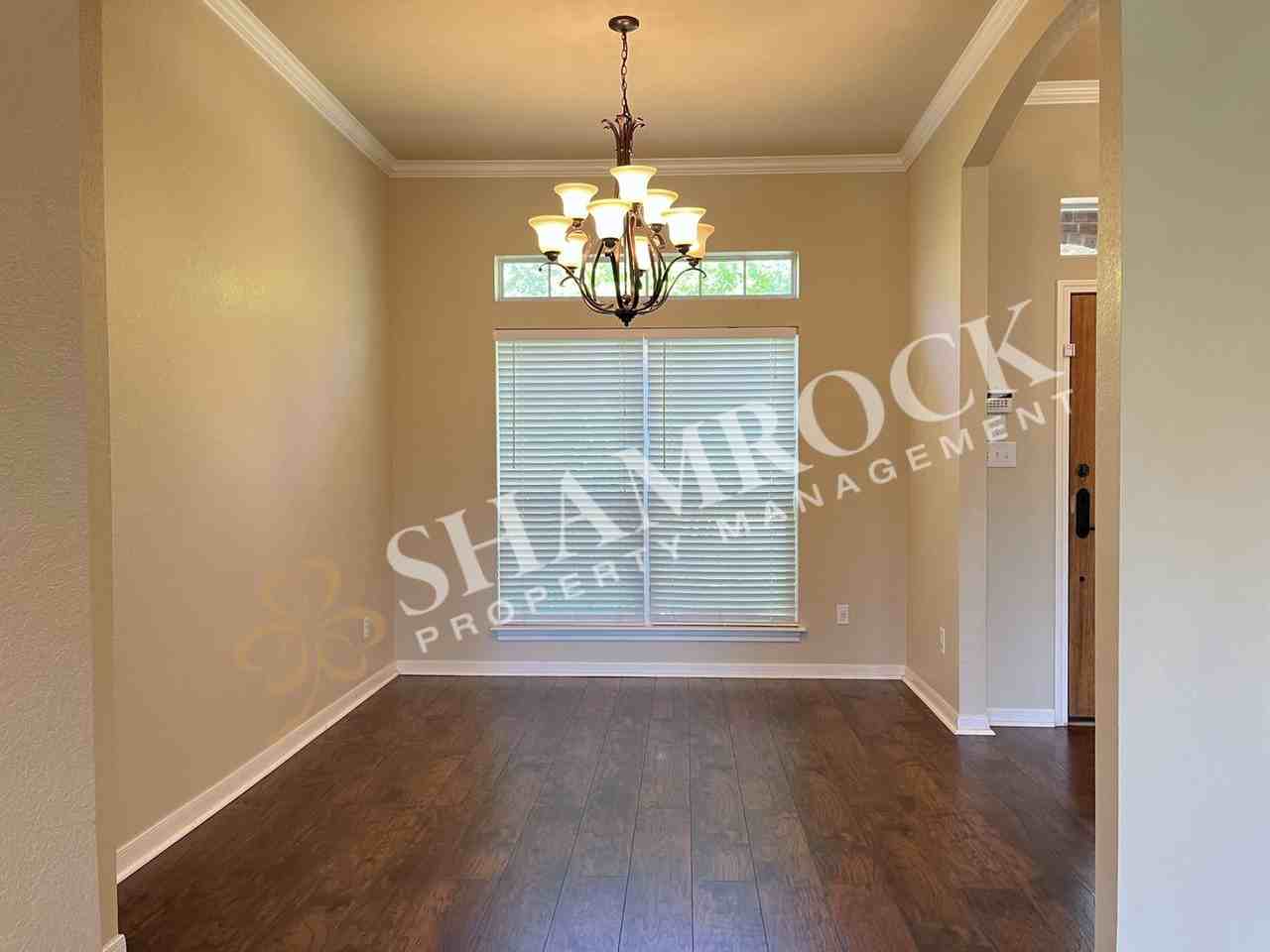 202 Desert Sky Dr - Photo 3 of 21