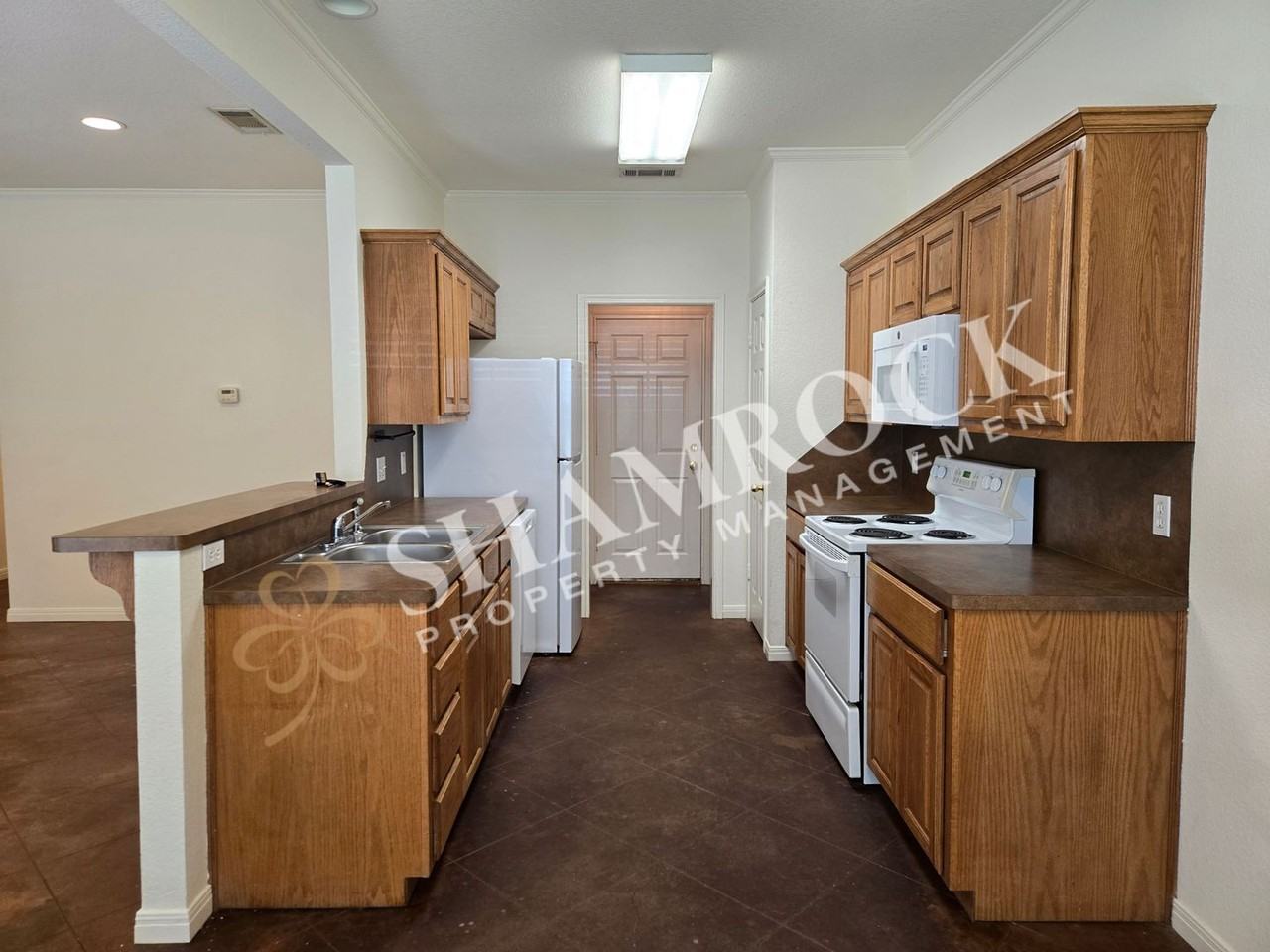 3084 Clydesdale Way - Photo 5 of 16