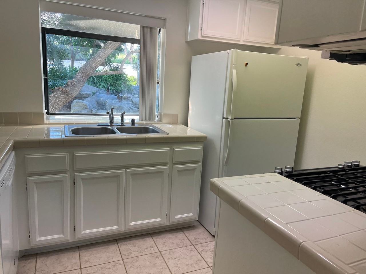 5736 Skyview Way #A - Photo 3 of 13