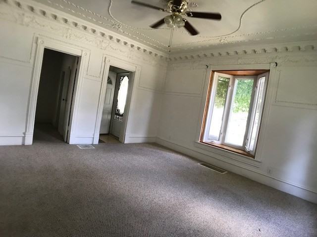113 W Dewey St - Photo 3 of 15
