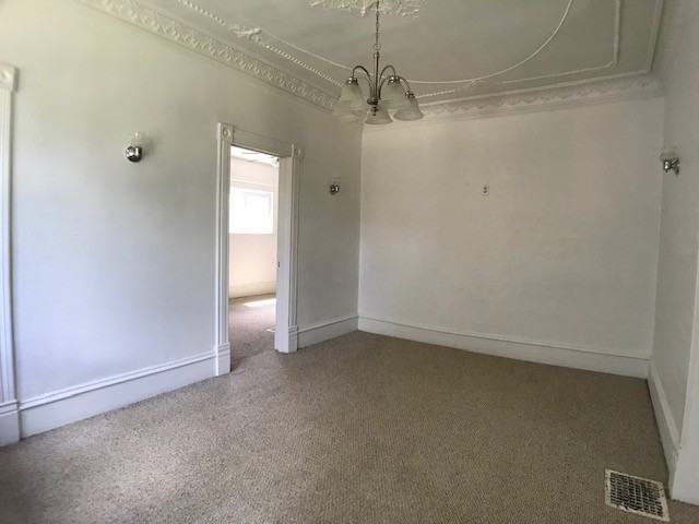 113 W Dewey St - Photo 5 of 15