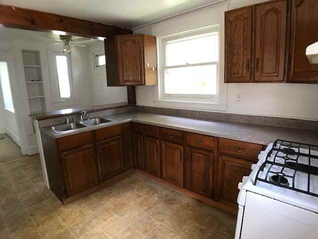 113 W Dewey St - Photo 7 of 15