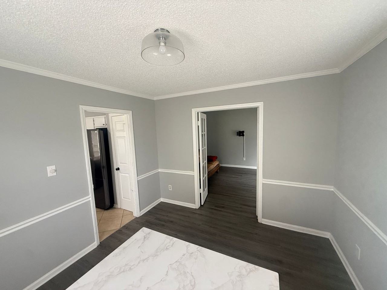 9501 Pondside Ln - Photo 4 of 36