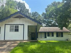 1452 Woody Dr - Photo 1 of 1