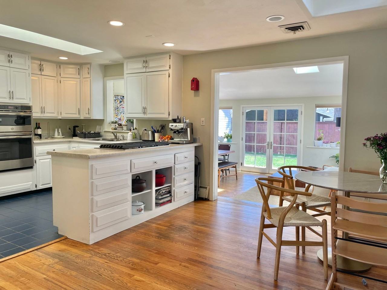 2880 16th St - Photo 2 of 24