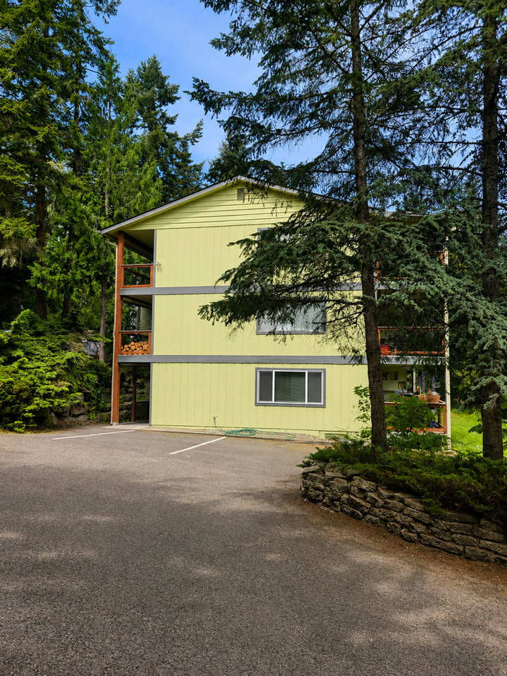 2 Bedroom 1 Bath Apartment Available in Port Hadlock! - Photo 4 of 5