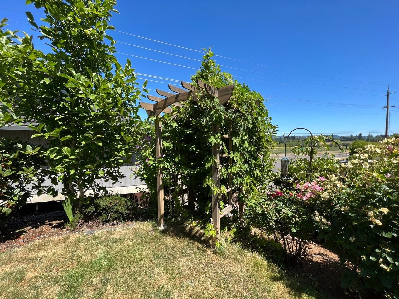 6185 Nw 208th Ave - Photo 7 of 50