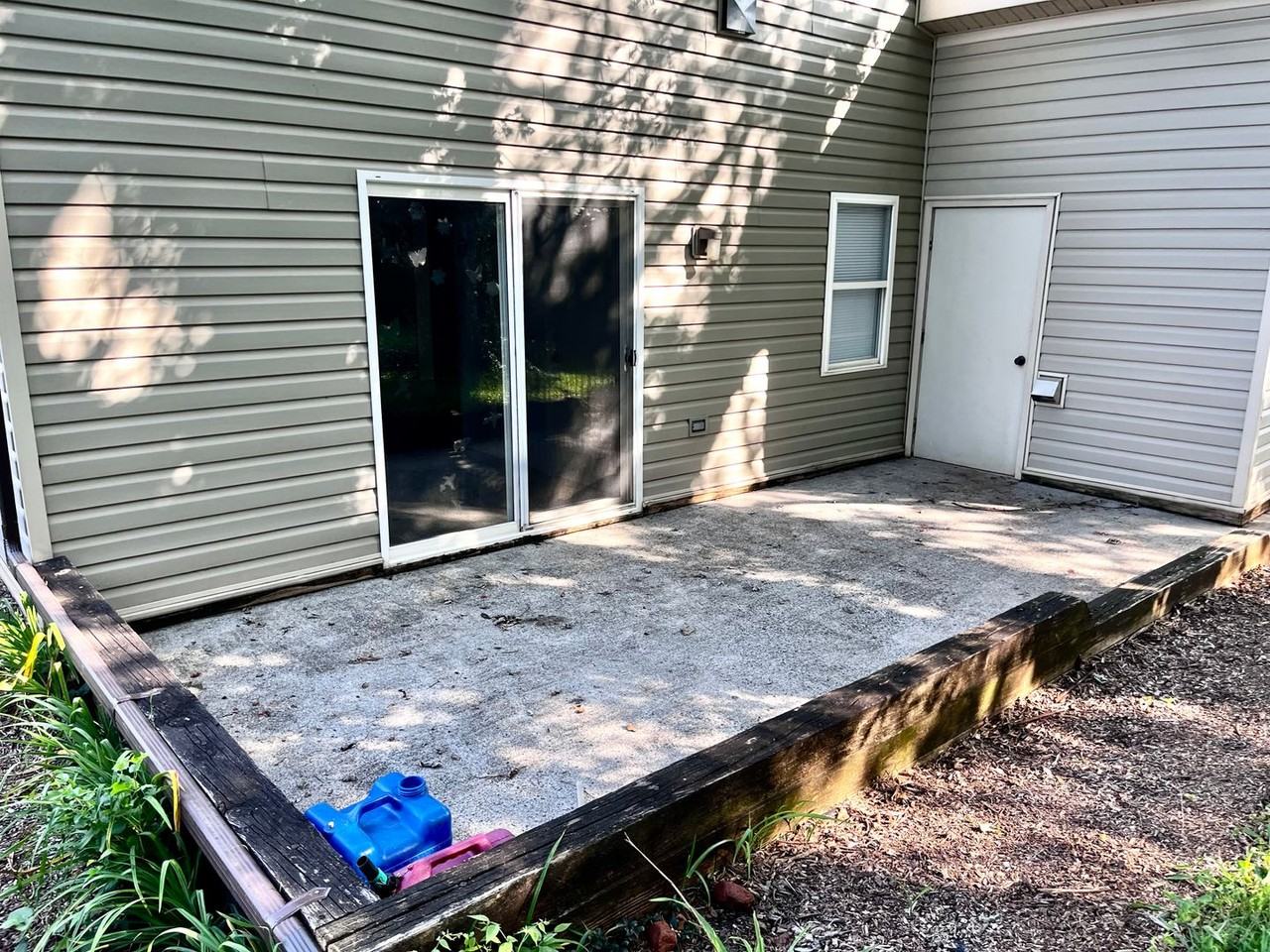 2213 Hanover St - Photo 2 of 18