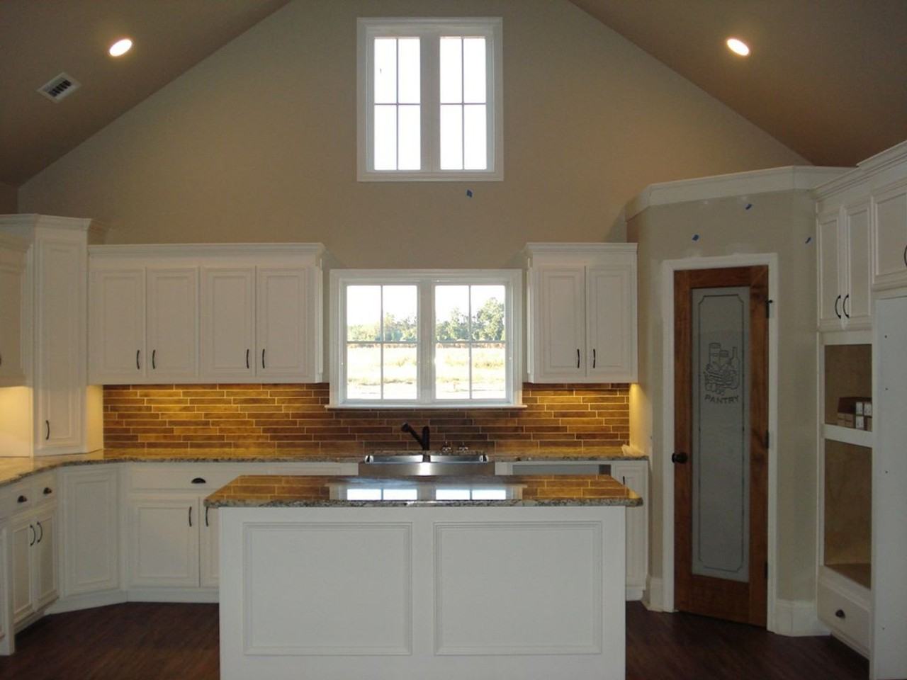 8 Glock Ln - Photo 5 of 16