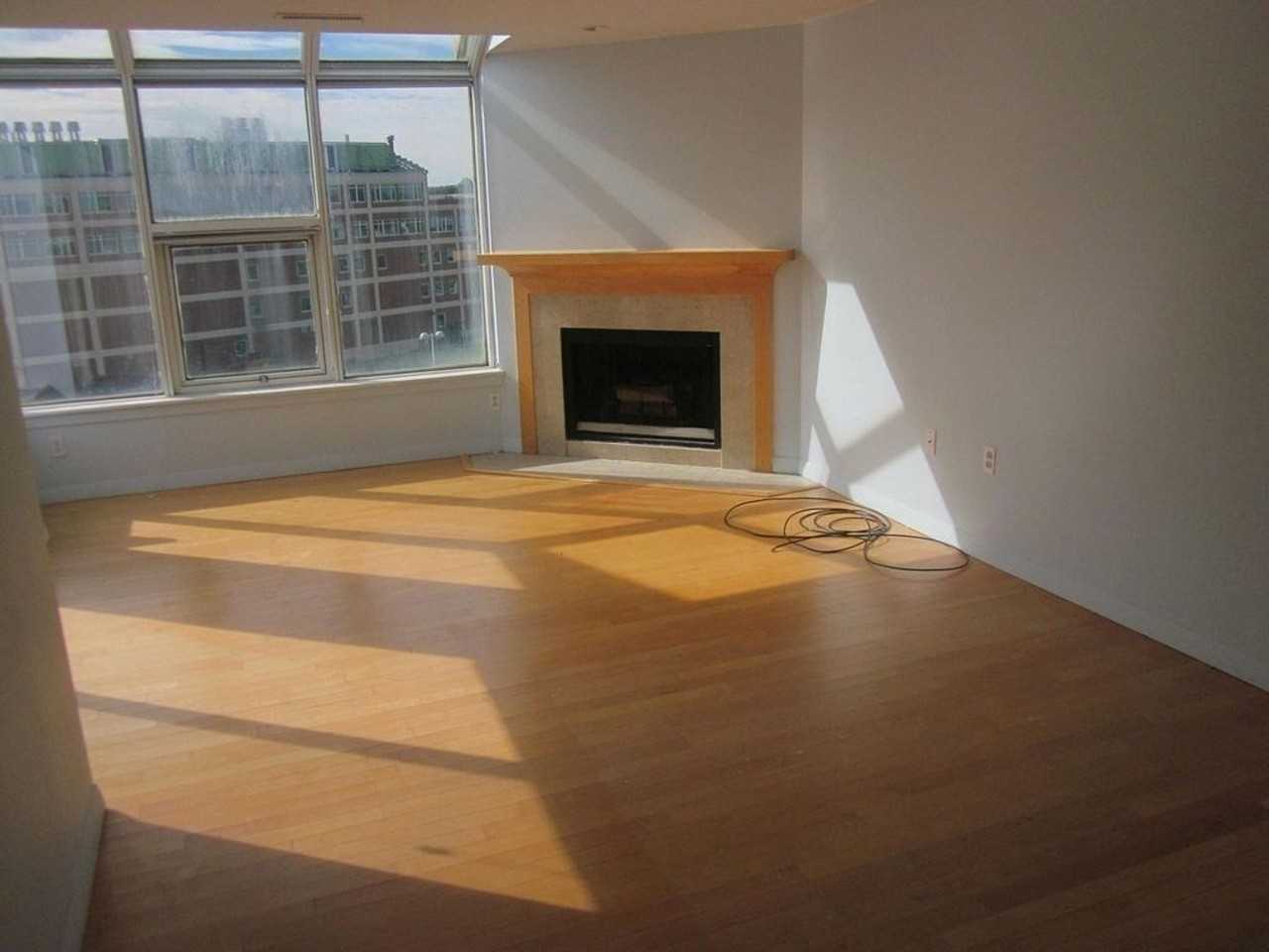 20 Chestnut St #603 - Photo 2 of 7