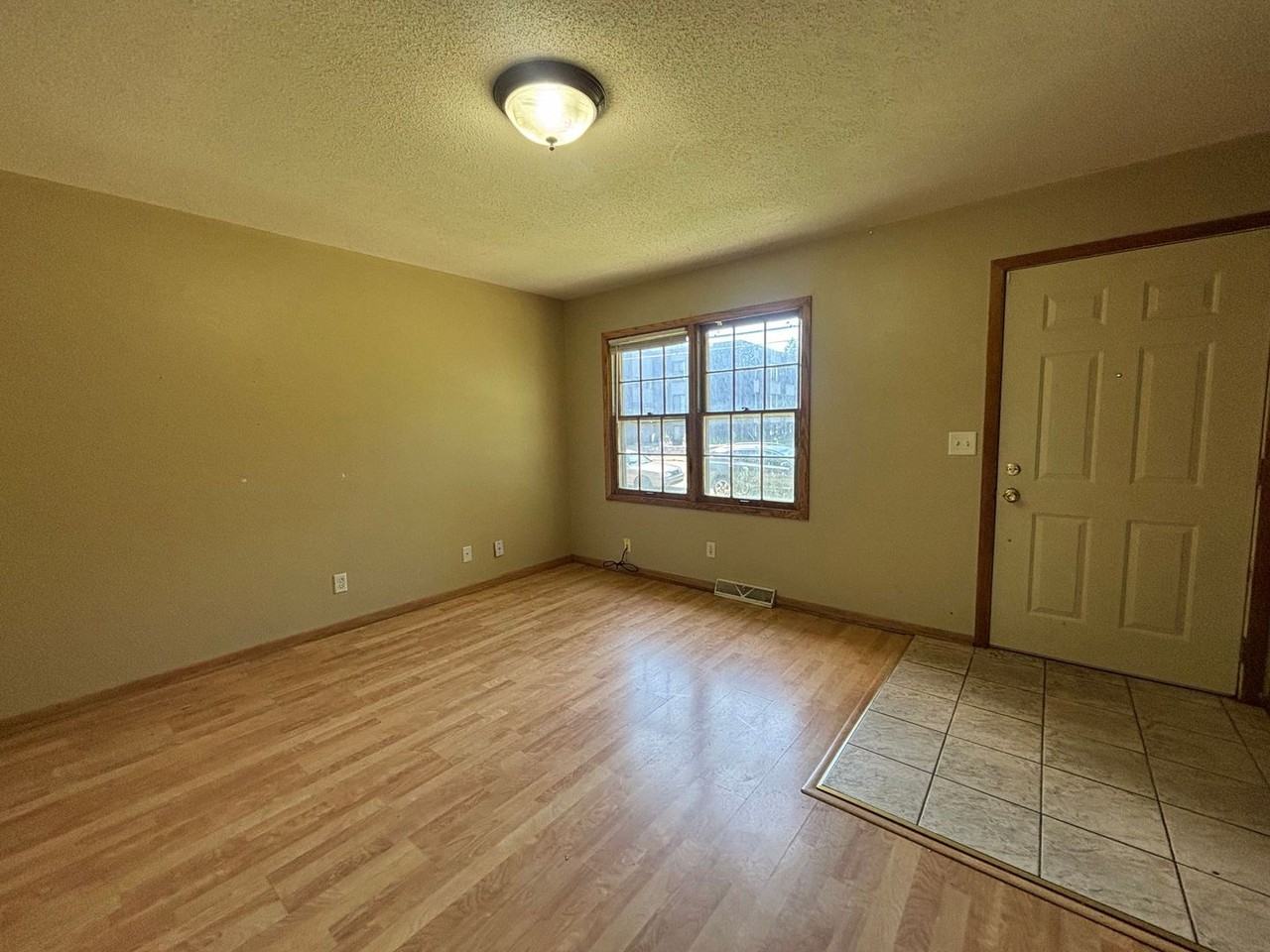 1714 Glenwood Ave - Photo 6 of 14