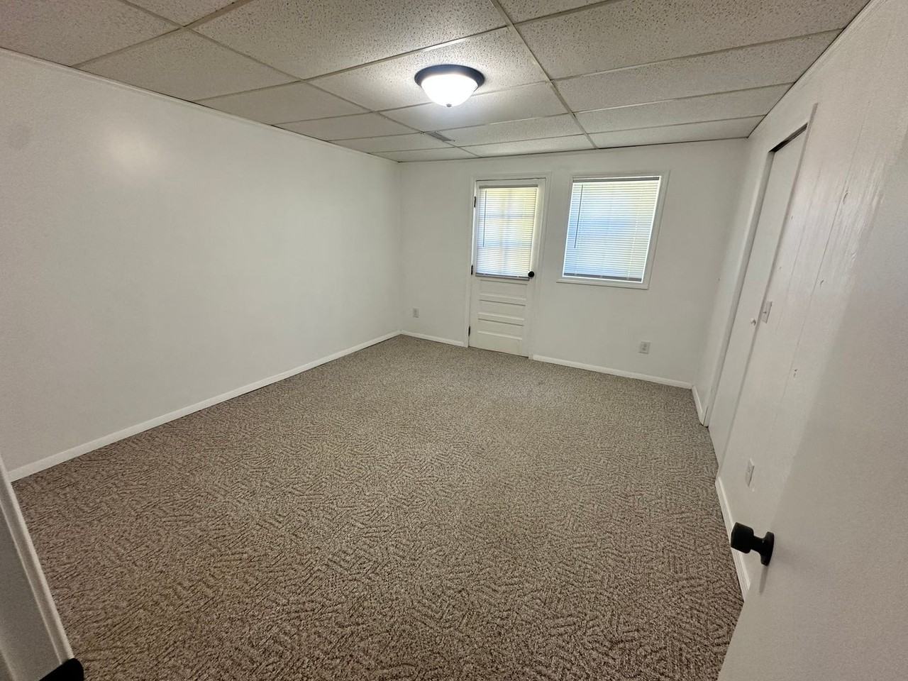 630 Jennings Rd - Photo 5 of 9