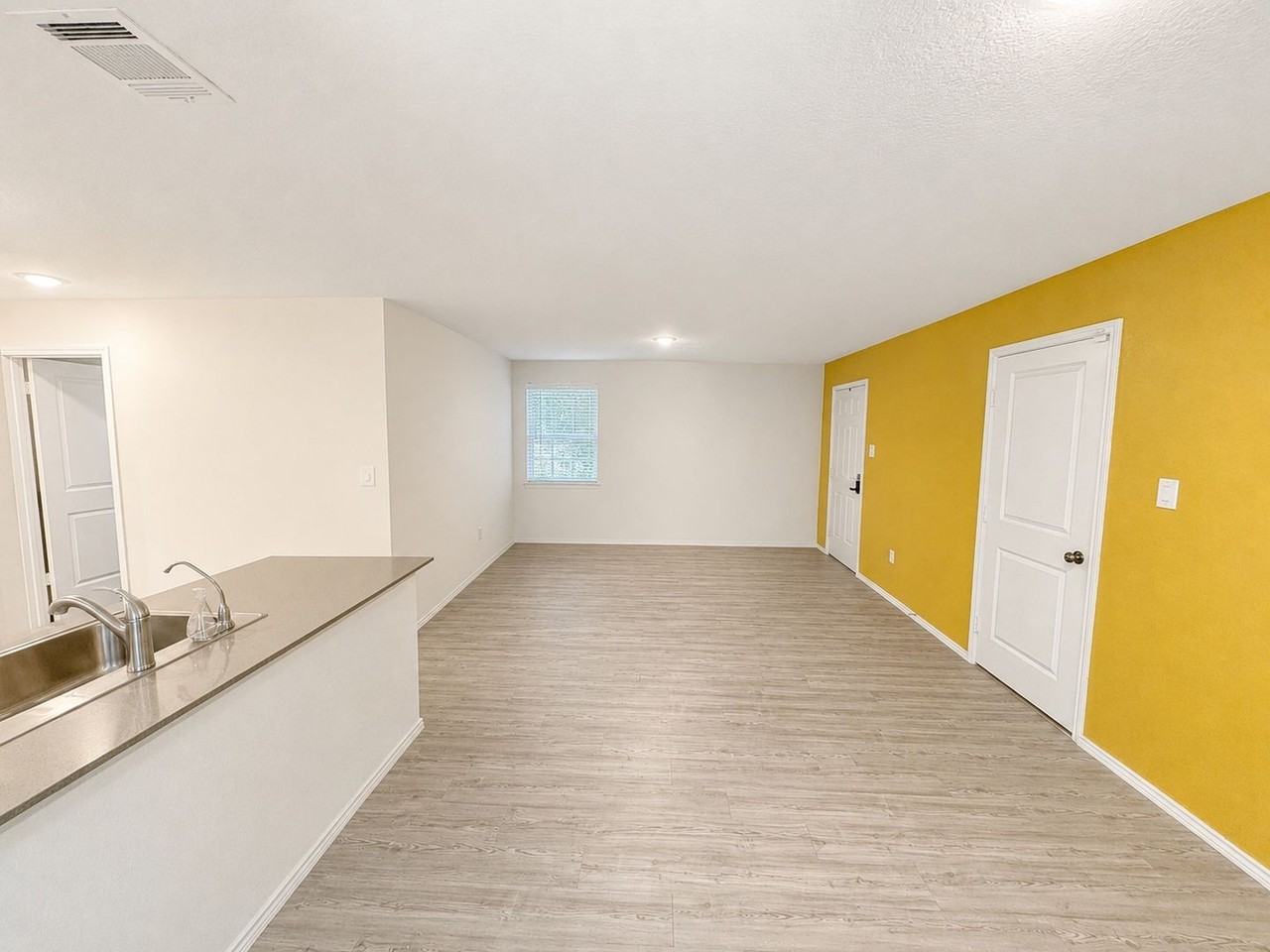 20407 Red Coral - Photo 5 of 21
